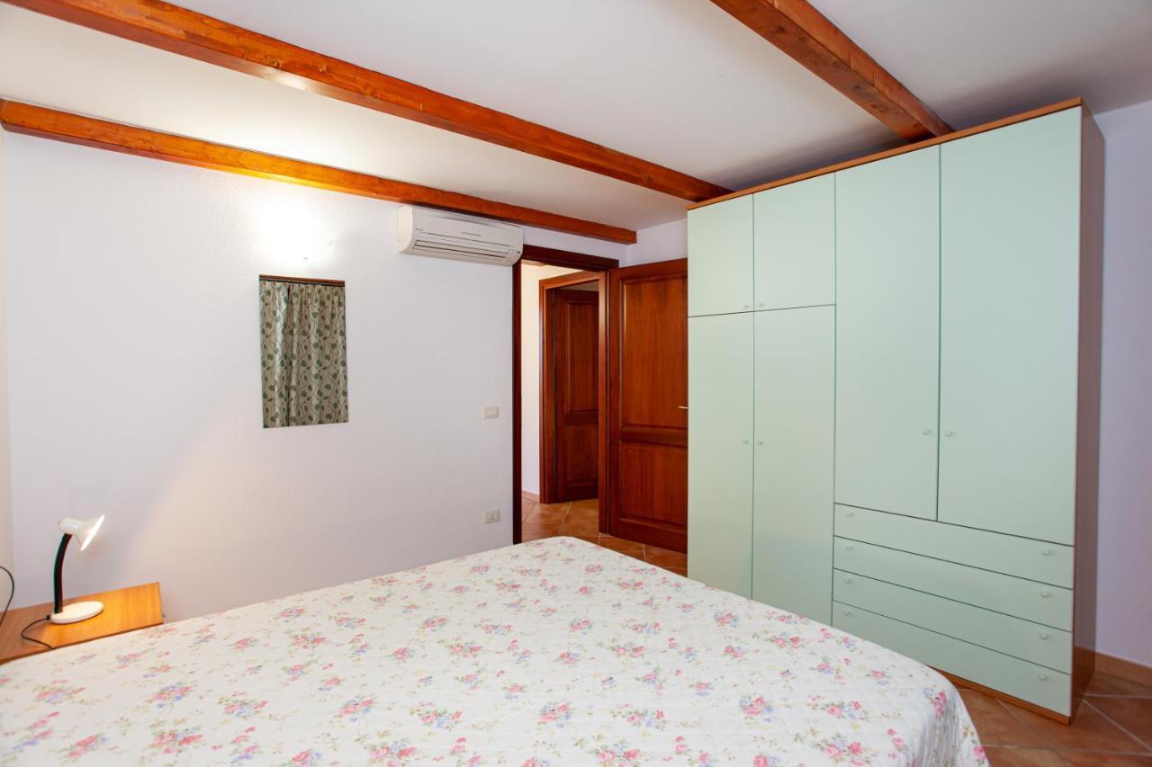 Appartamento Sole Mare Citai San Teodoro  Exterior foto