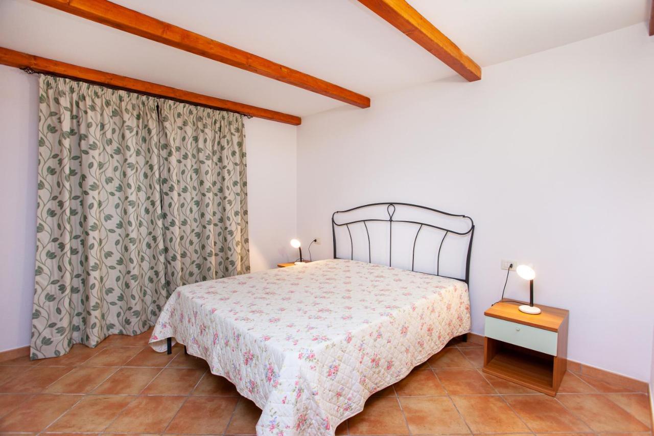 Appartamento Sole Mare Citai San Teodoro  Exterior foto